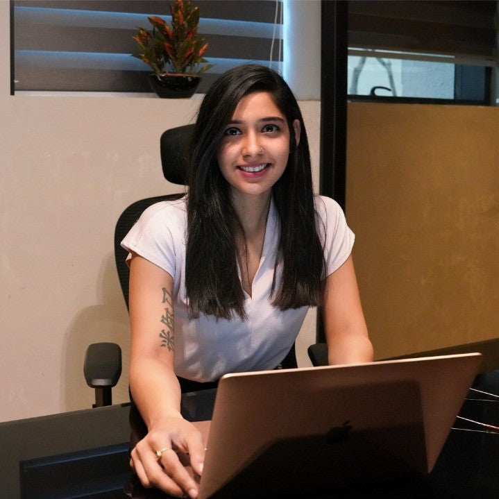 <strong>Simran </strong>