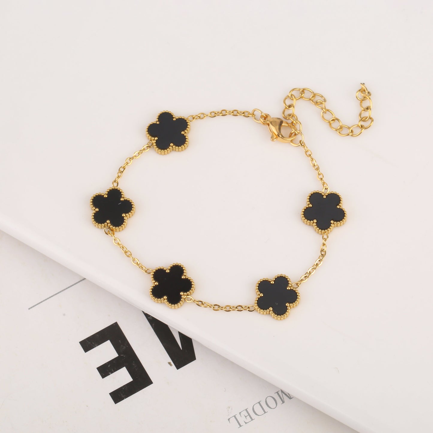 Five-leaf Clover Bracelet